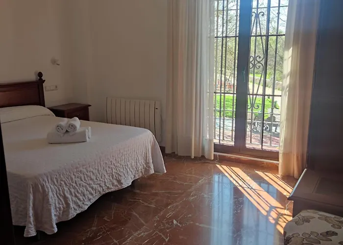 La Ribera Szálloda 2*